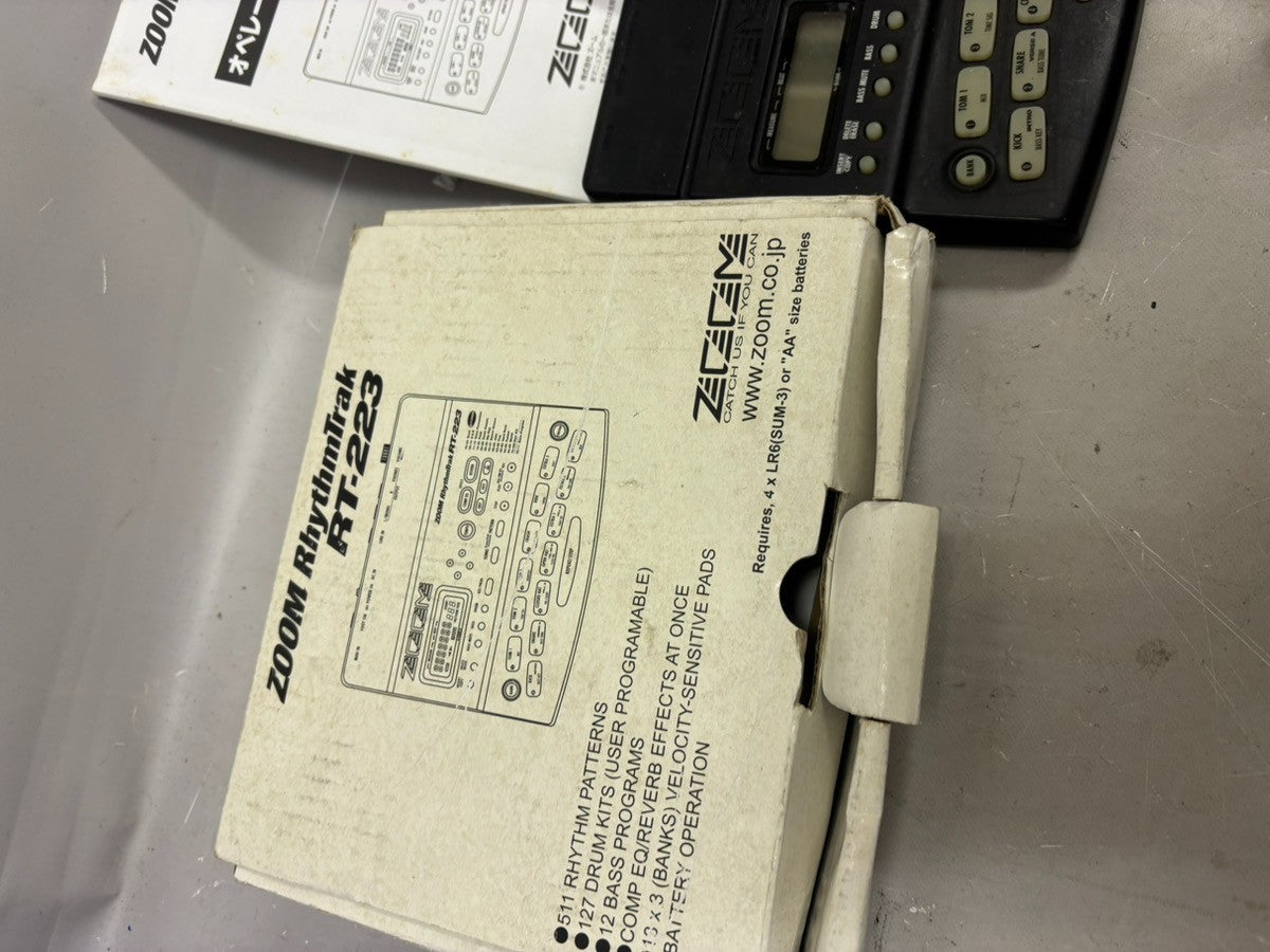 Zoom RT-223 RhythmTrak Drum Machine Bass Synth Untested from Japan