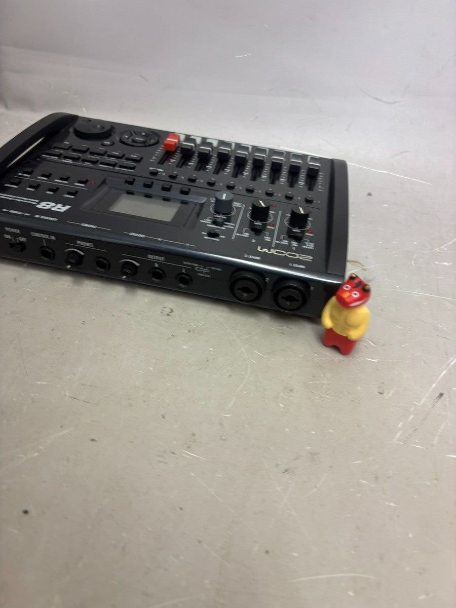 Zoom R8 MultiTrak Recorder Audio Interface Controller Tested from Japan