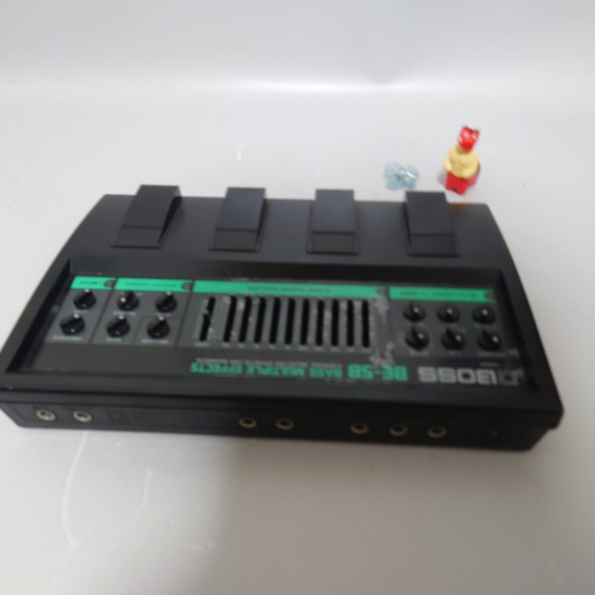 BOSS BE-5B Bass Multiple Effects Bass Guitar Effect Pedal free shipping