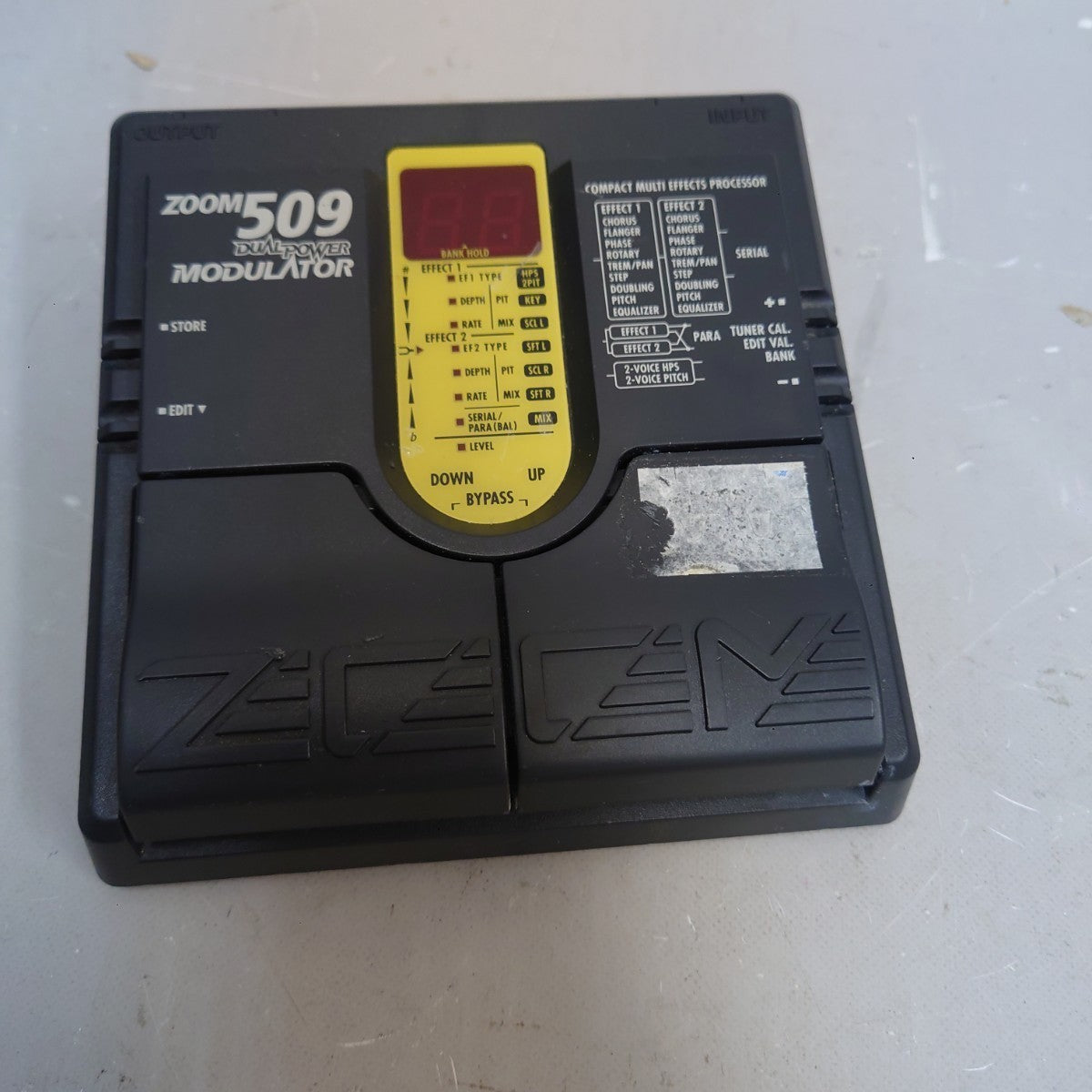 ZOOM 509 Modulator Guitar Multi Effects Pedal Tested Vintage from Japan