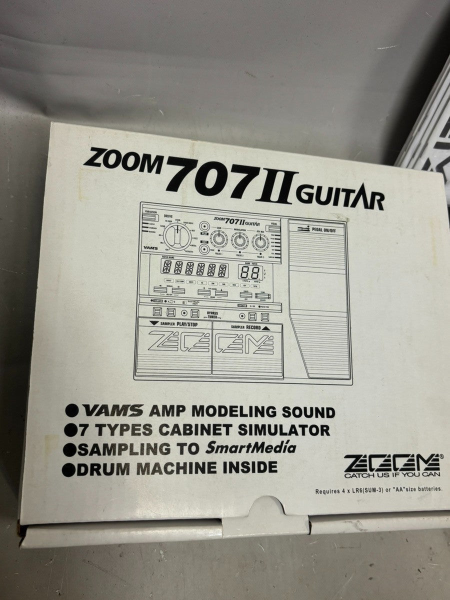 Zoom 707II Guitar Multi Effects Processor Pedal from Japan