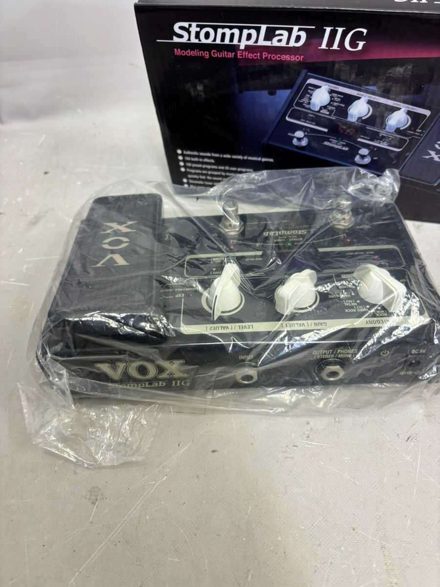 Vox StompLab IIG Modeling Guitar Multi Effects Processor Tested Boxed
