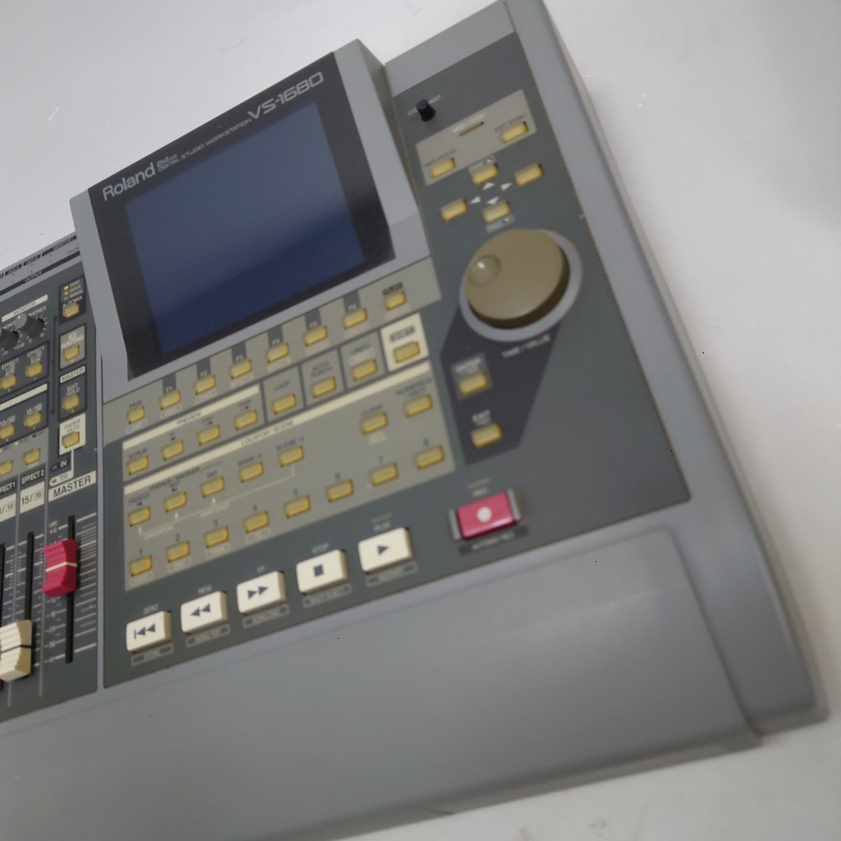 Roland VS-1680 24-Bit Digital Studio Workstation Multi-Track Recorder from Japan