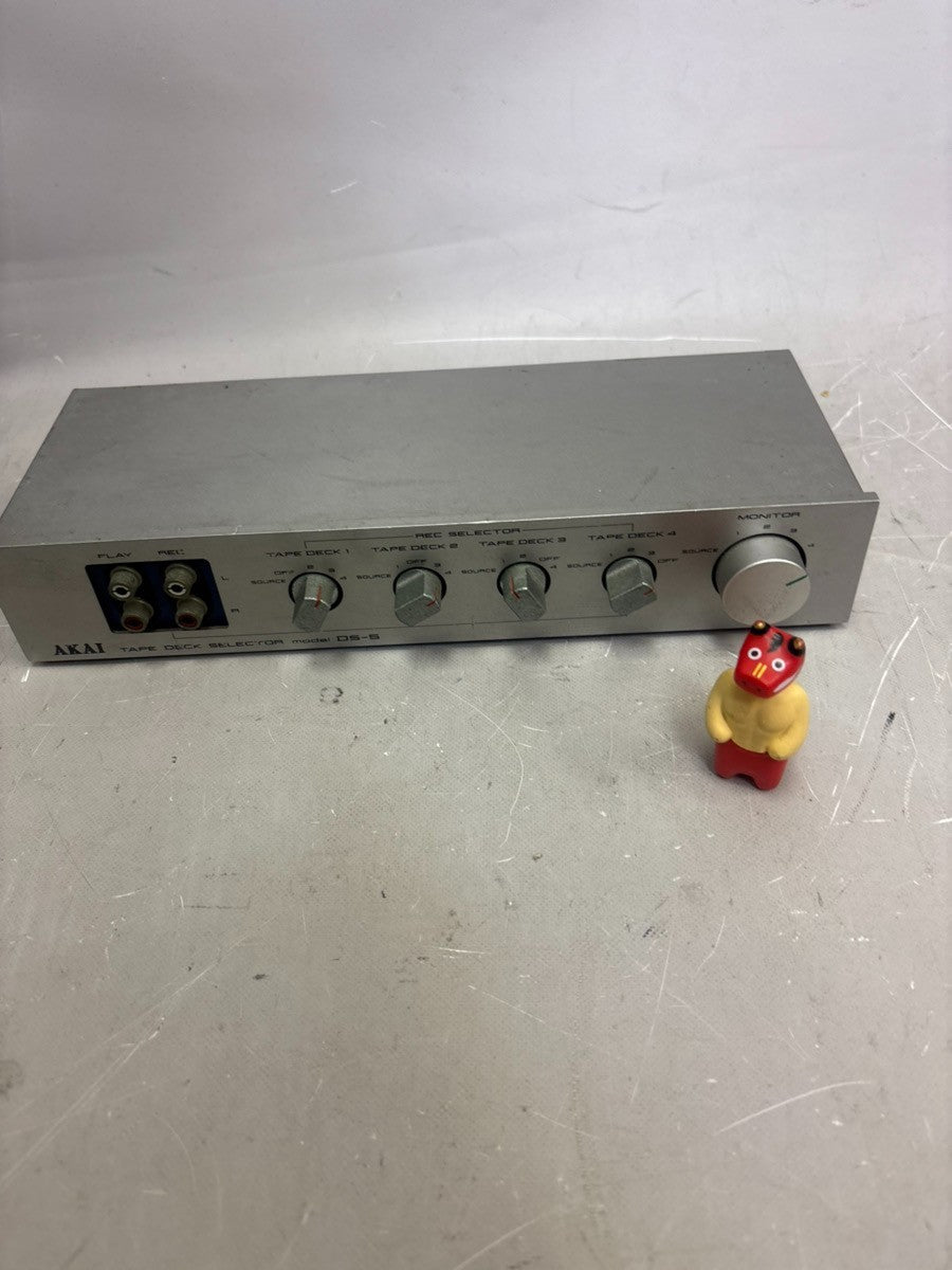 AKAI DS-5 Tape Deck Selector Audio Input Output Switcher Tested item
