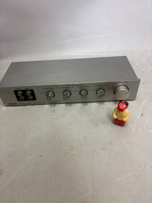 AKAI DS-5 Tape Deck Selector Audio Input Output Switcher Tested item