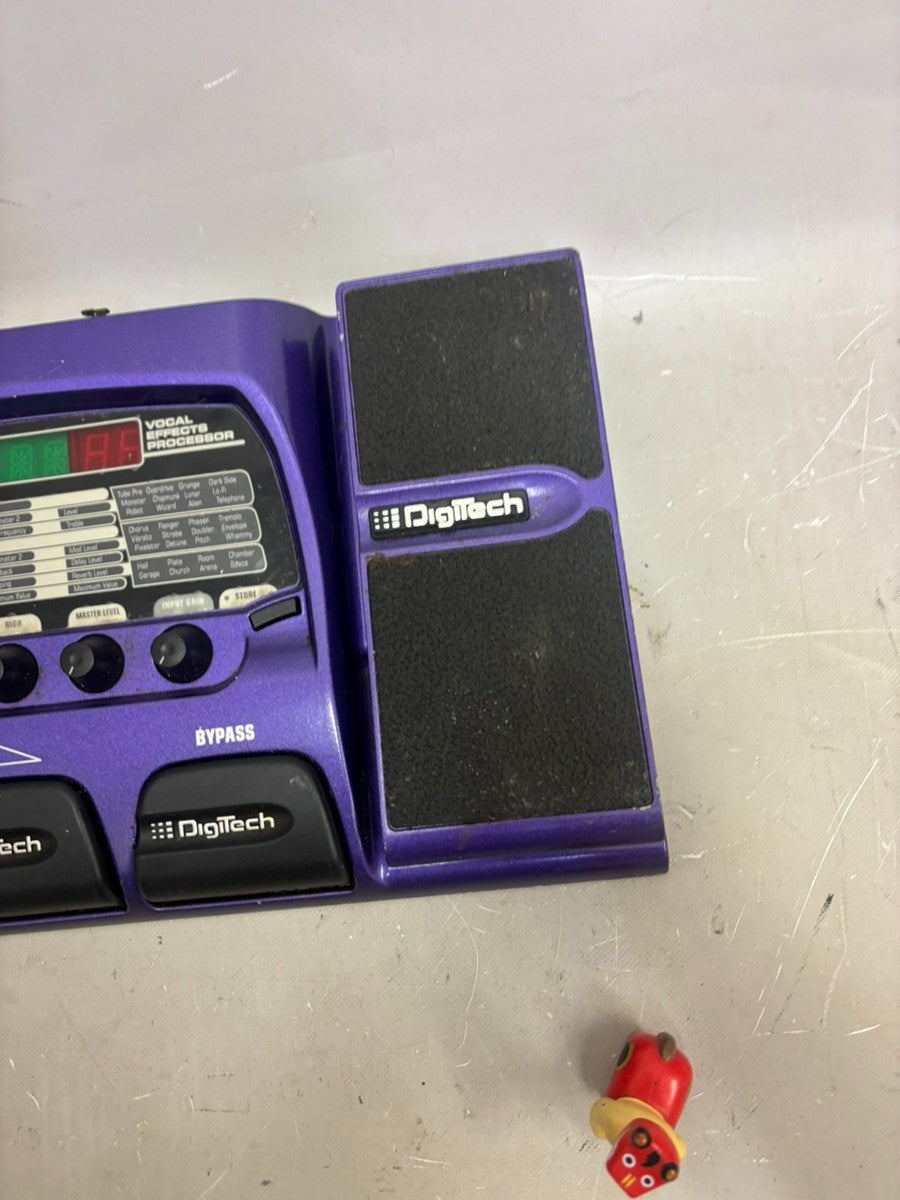 DigiTech Vocal 300 Vocal Effects Processor Pedal with Expression FX Tested item