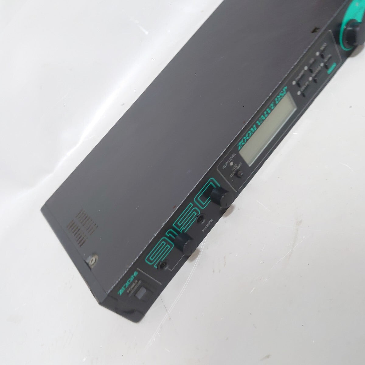 ZOOM 9150 Valve DSP Multi Effects Processor Rack Unit tested item free shipping
