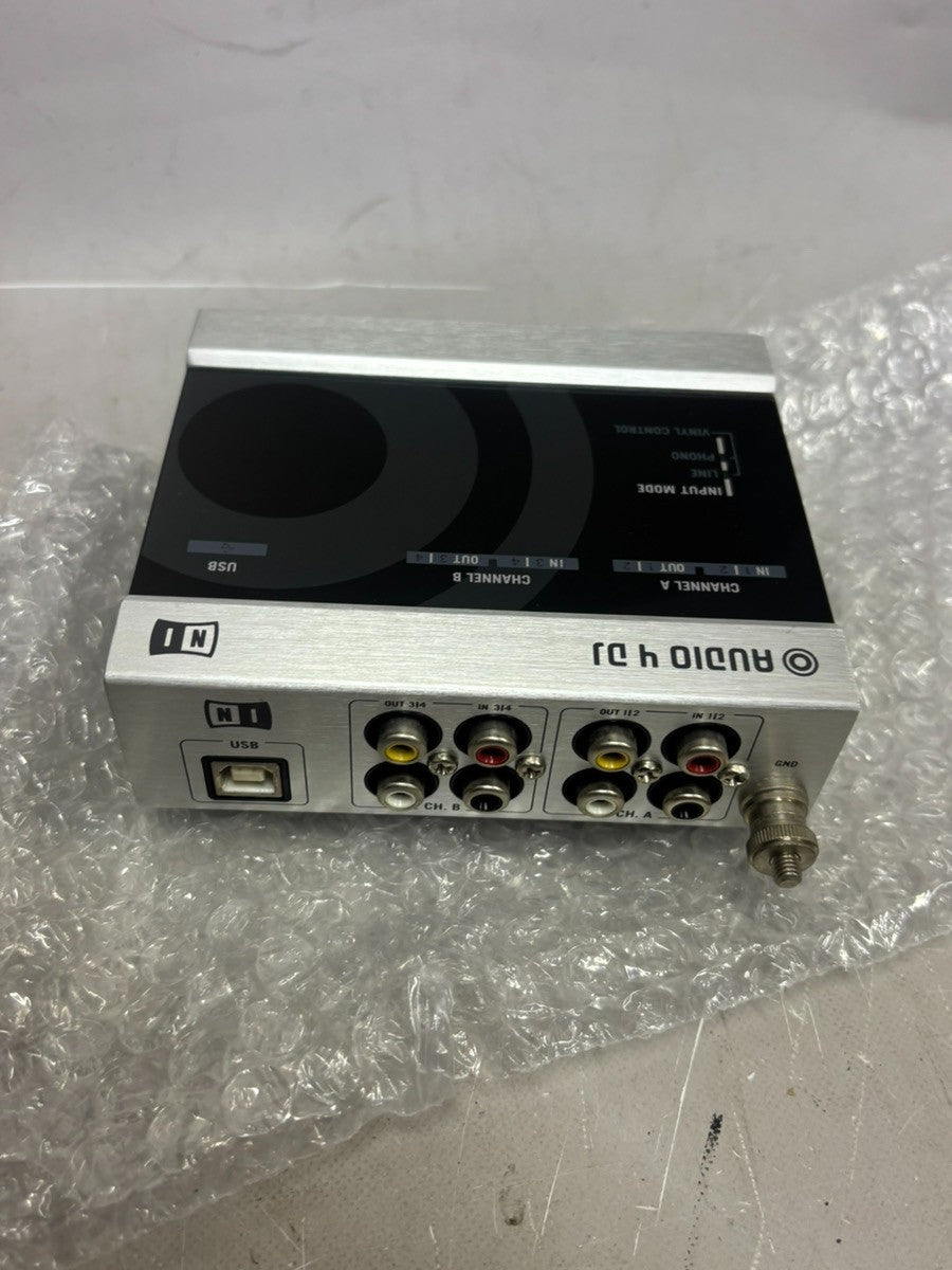 Native Instruments Audio 4 DJ USB Interface with Box Tested Japan