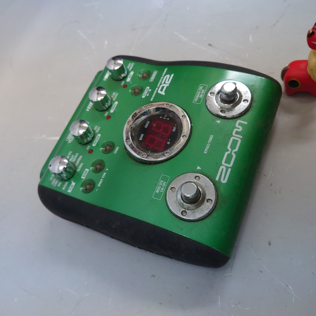 ZOOM A2 Acoustic Guitar Multi Effects Pedal Processor Green from Japan