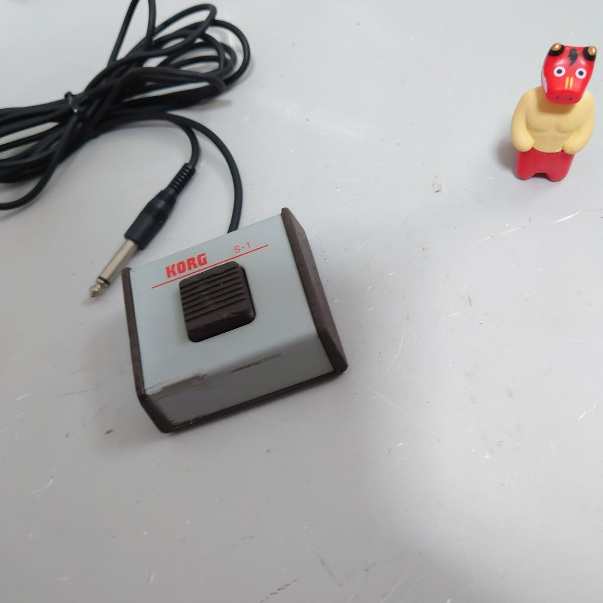 Korg S-1 Momentary Foot Switch For Drum Synths Vintage 1980’s Grey
