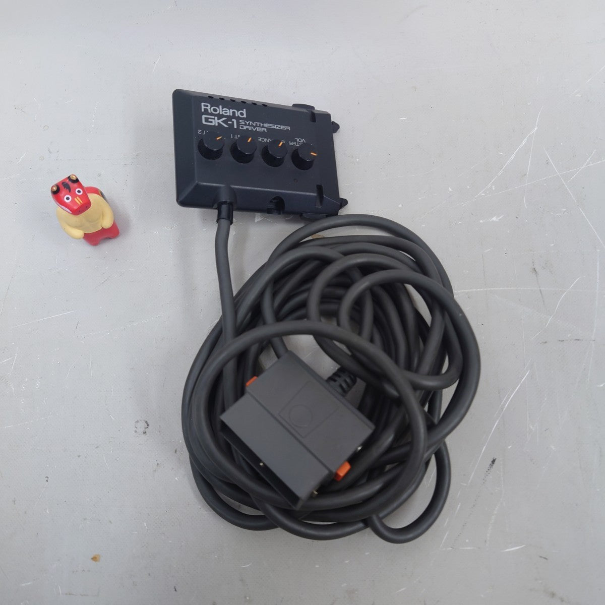 Roland GK-1 Guitar Synthesizer Driver Pickup Controller from Japan