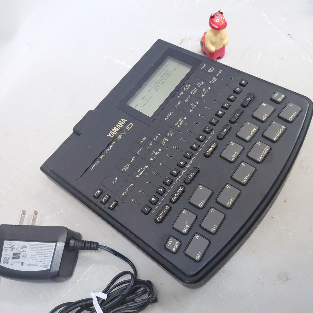 Yamaha RY10 Digital Rhythm Programmer Drum Machine from Japan