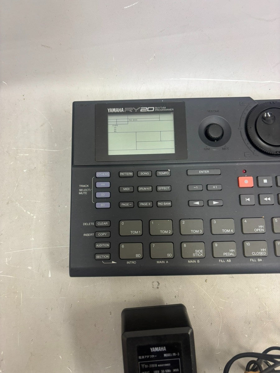 YAMAHA RY20 Rhythm Programmer Drum Machine with adapter from Japan