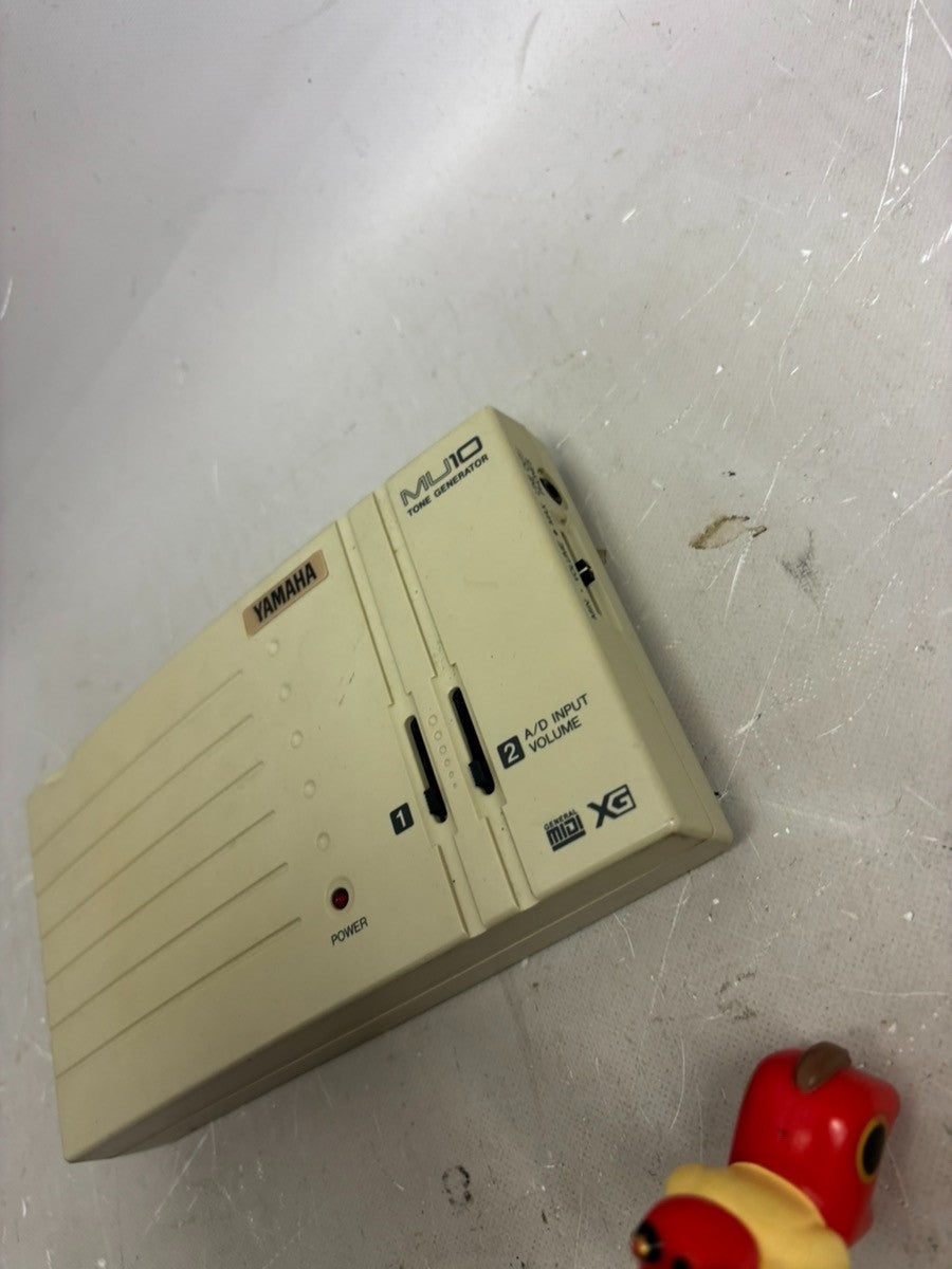 YAMAHA MU10 XG MIDI Tone Generator Sound Module for Music Production from Japan