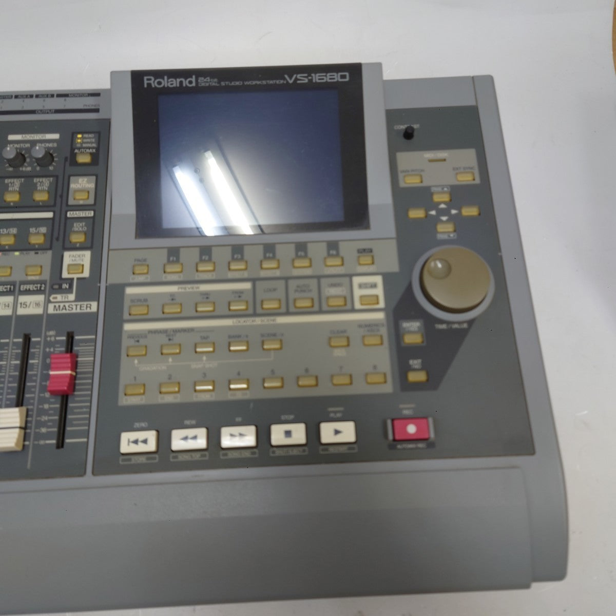 Roland VS-1680 24-Bit Digital Studio Workstation Multi-Track Recorder from Japan