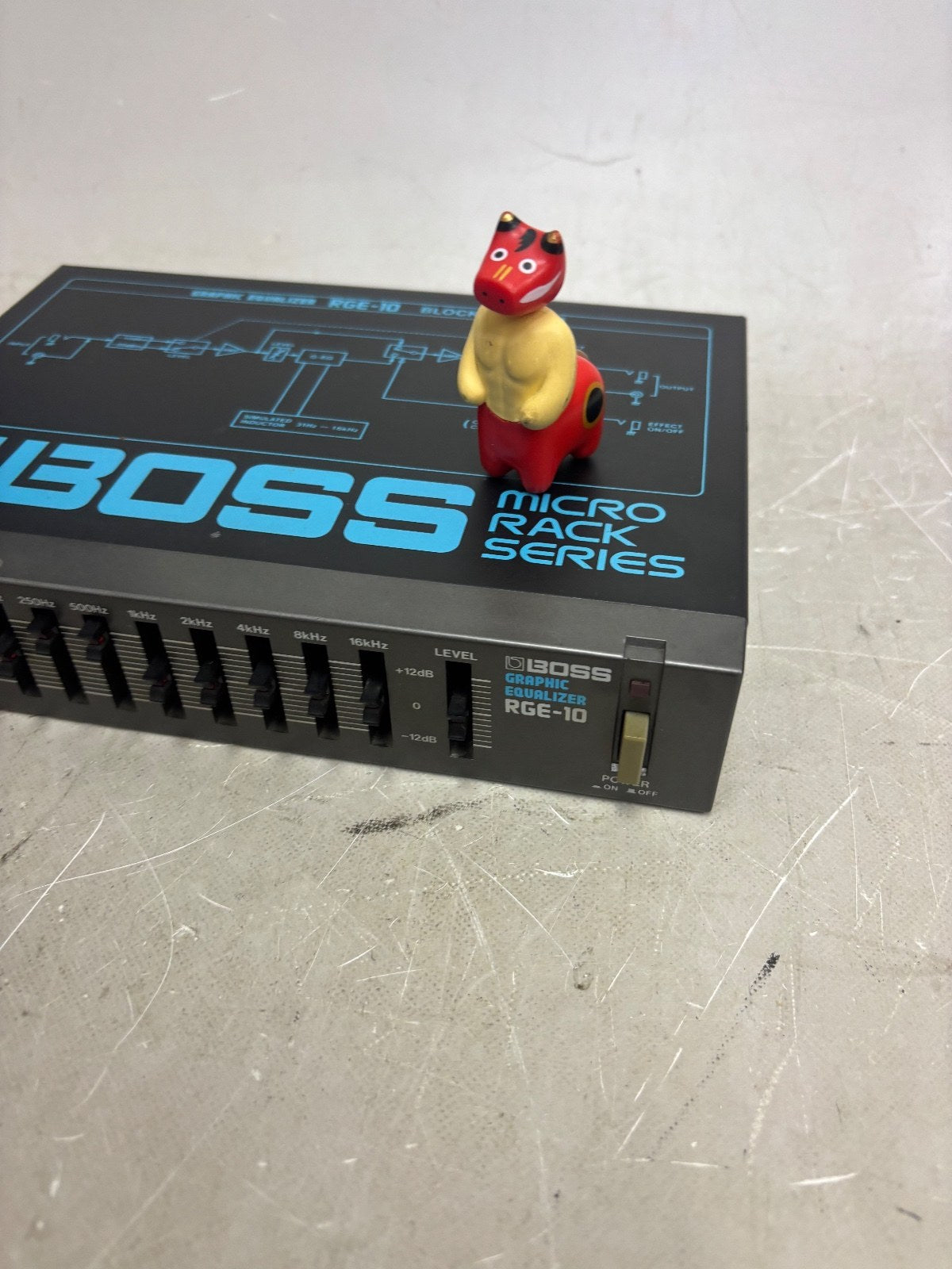 BOSS RGE-10 Digital Chorus Ensemble Micro Rack Guitar Effects Used JPN