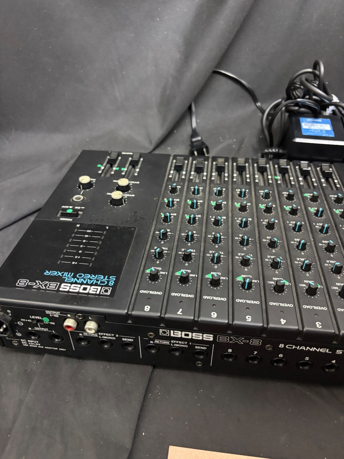 BOSS BX-8 8Ch Compact Stereo Mixer with adapter