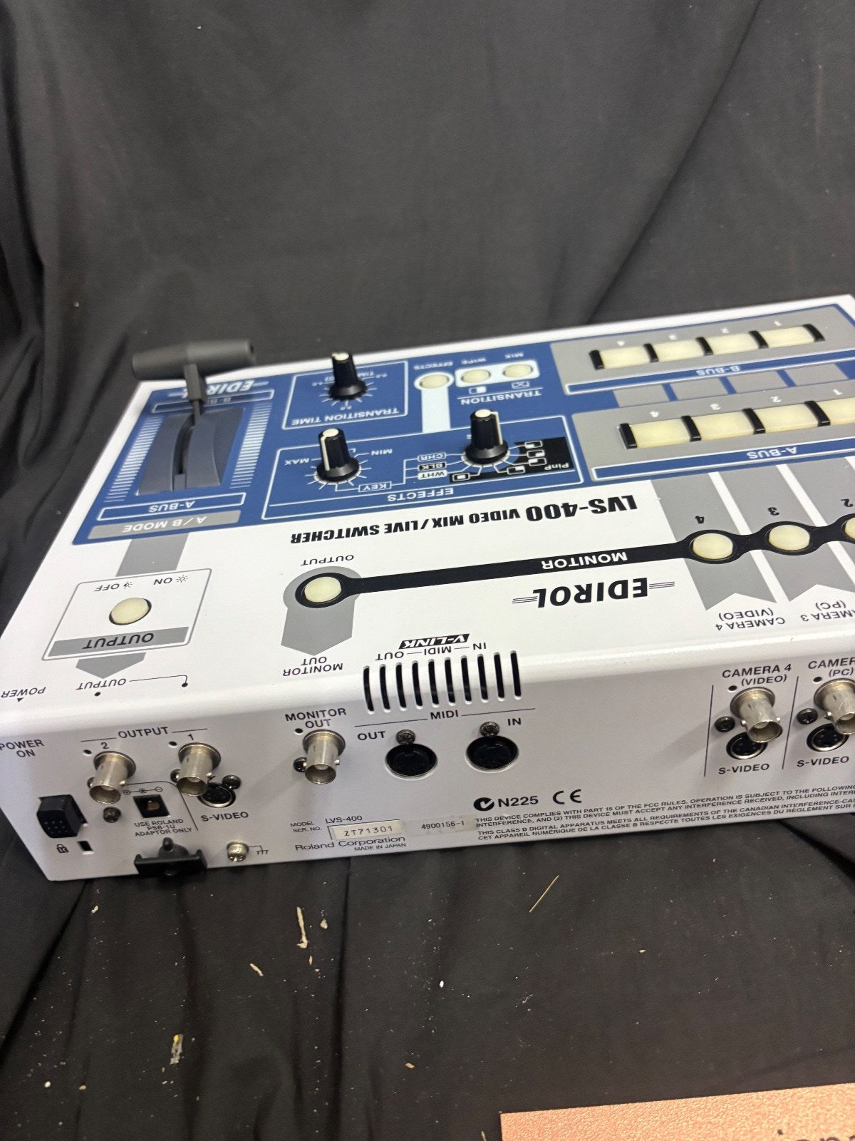 Roland EDIROL LVS-400 Mix Live Switcher