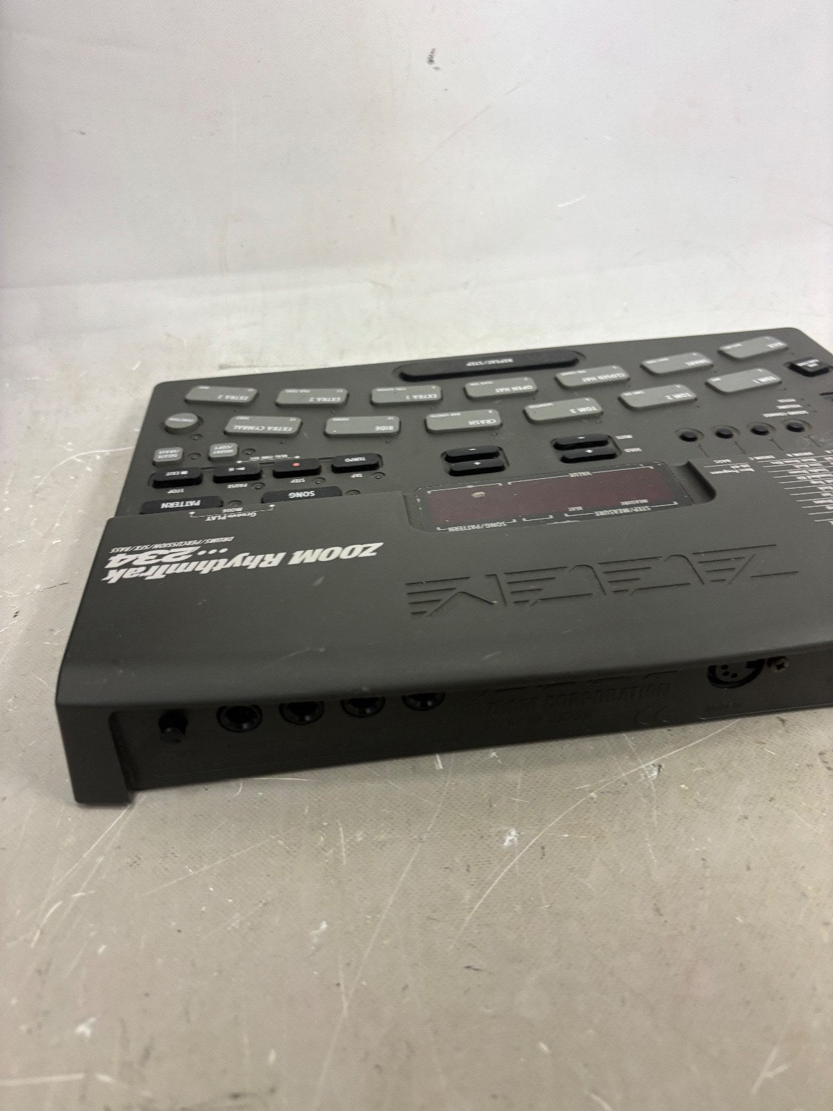 Zoom RhythmTrak RT-234 Drum Machine Bass Sequencer Music Production Untested