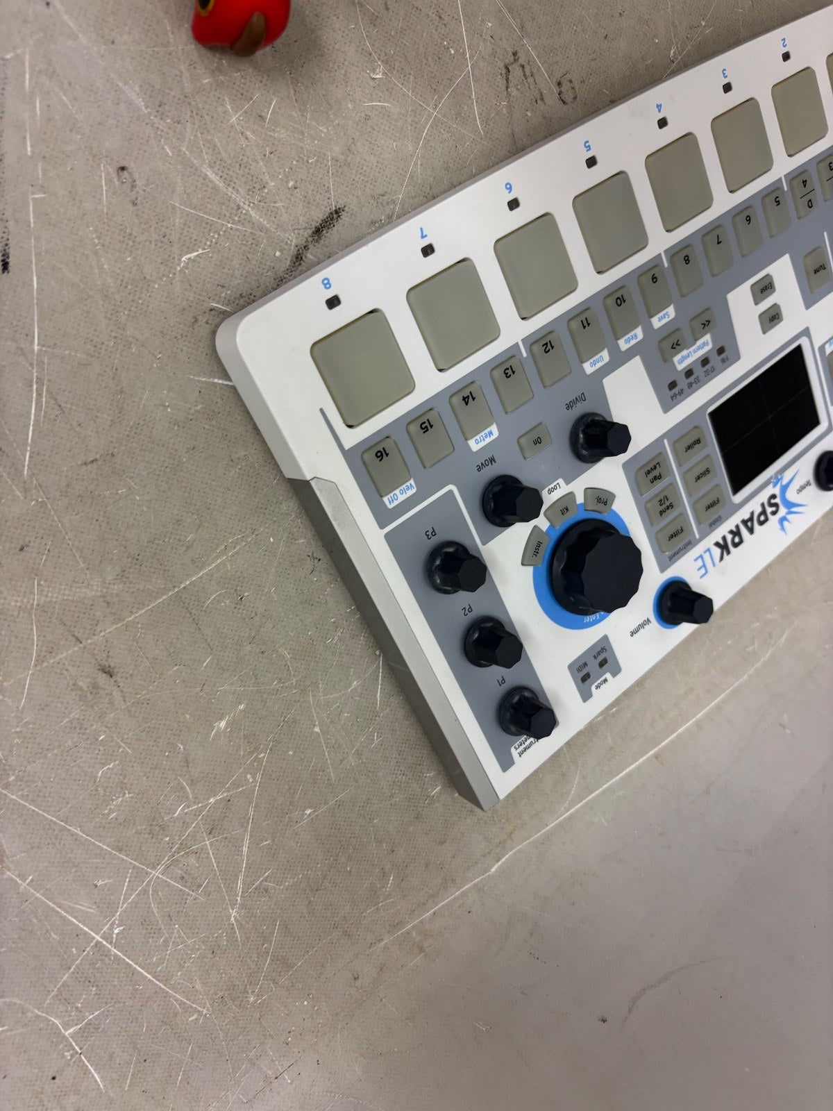 ARTURIA SPARK LE Sparkle Sequencer Drum Machine main body only