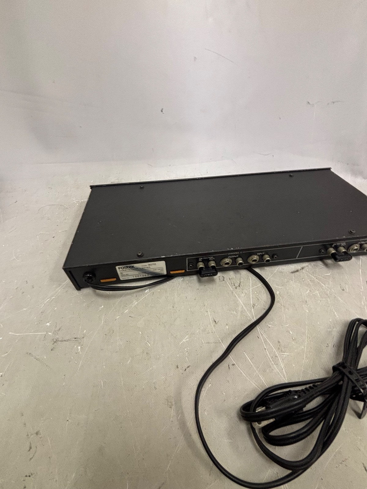 Fostex 3070 Compressor Limiter Rackmount  Vintage Rack Unit 2 Channel Pro Audio
