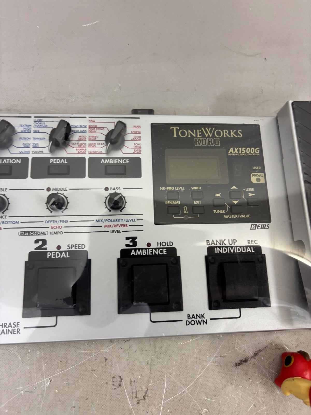 Korg AX1500G Guitar Multi Effects Processor Amp Modeling Expression Pedal Tested