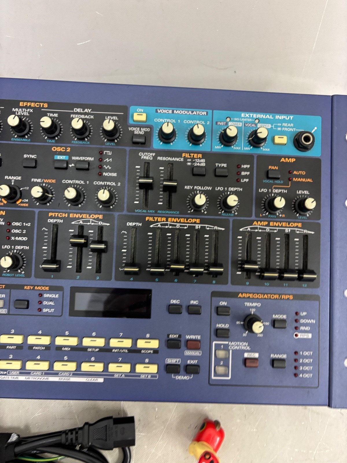 Roland JP-8080 Analog Modeling Rack Synthesizer